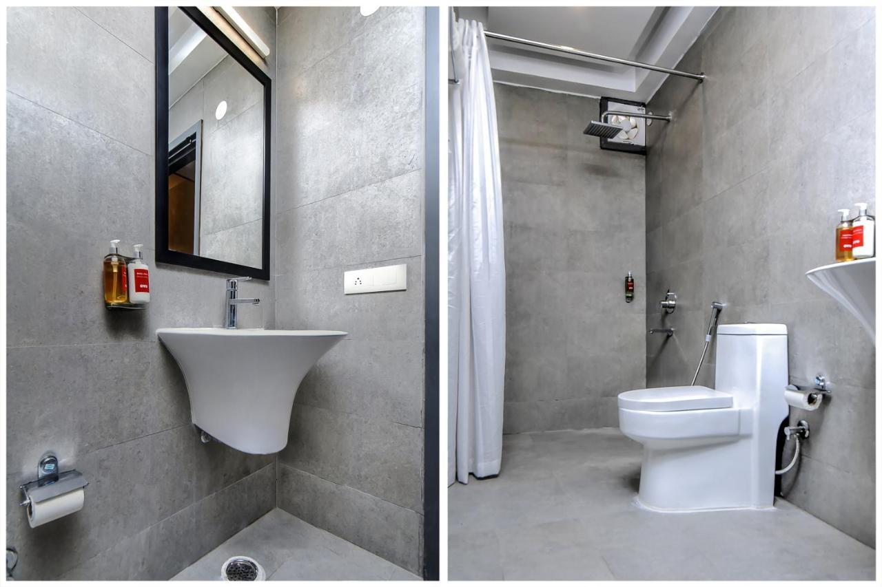 Oyo Townhouse 044 Sector 14 Gurugram Hotel Gurgaon Exterior foto